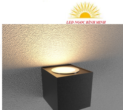 Đèn led gắn tường ngoài trời 0150
